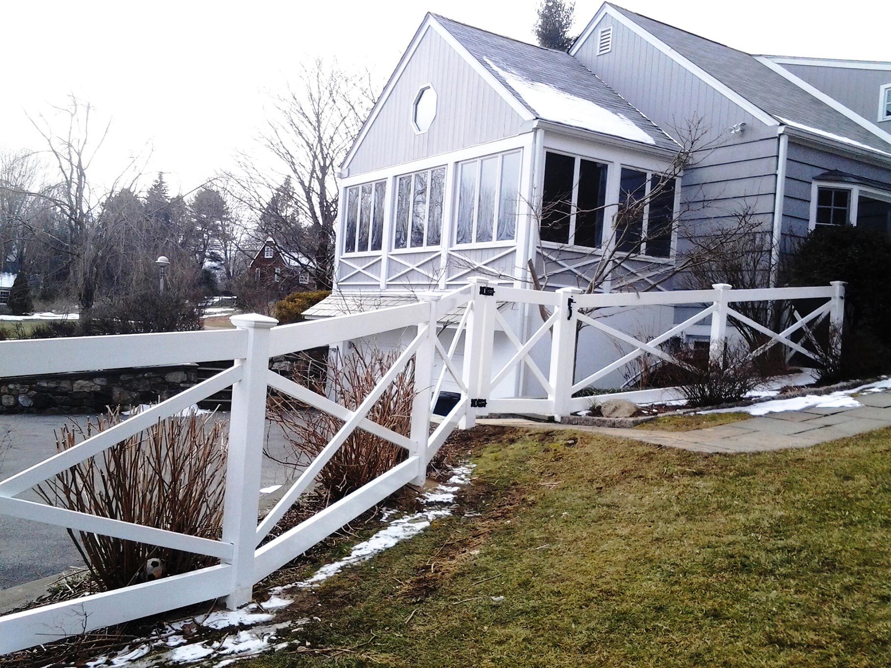 PVC Post & Rail Fencing Durable Boundaries in Putnam County