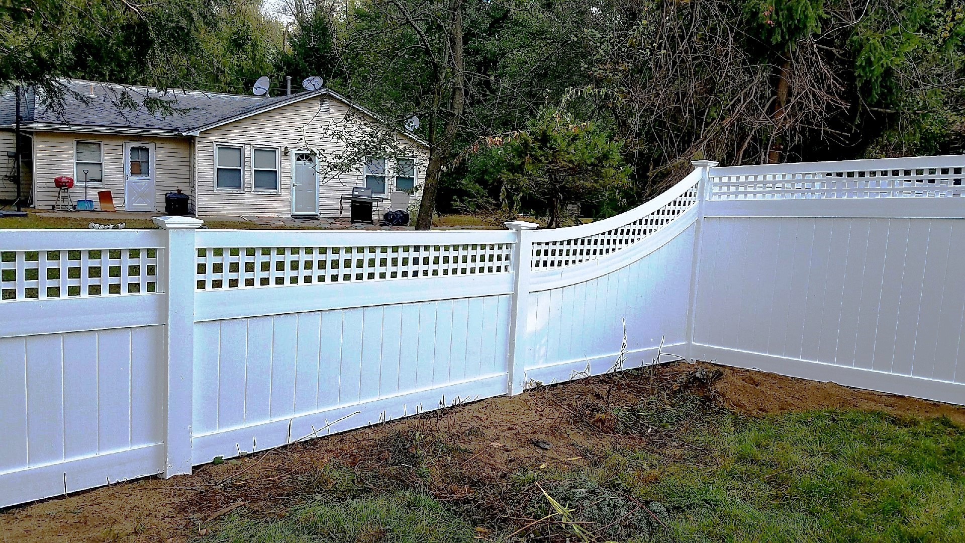 PVC Topper Accents Decorative Fencing in Fairfield County