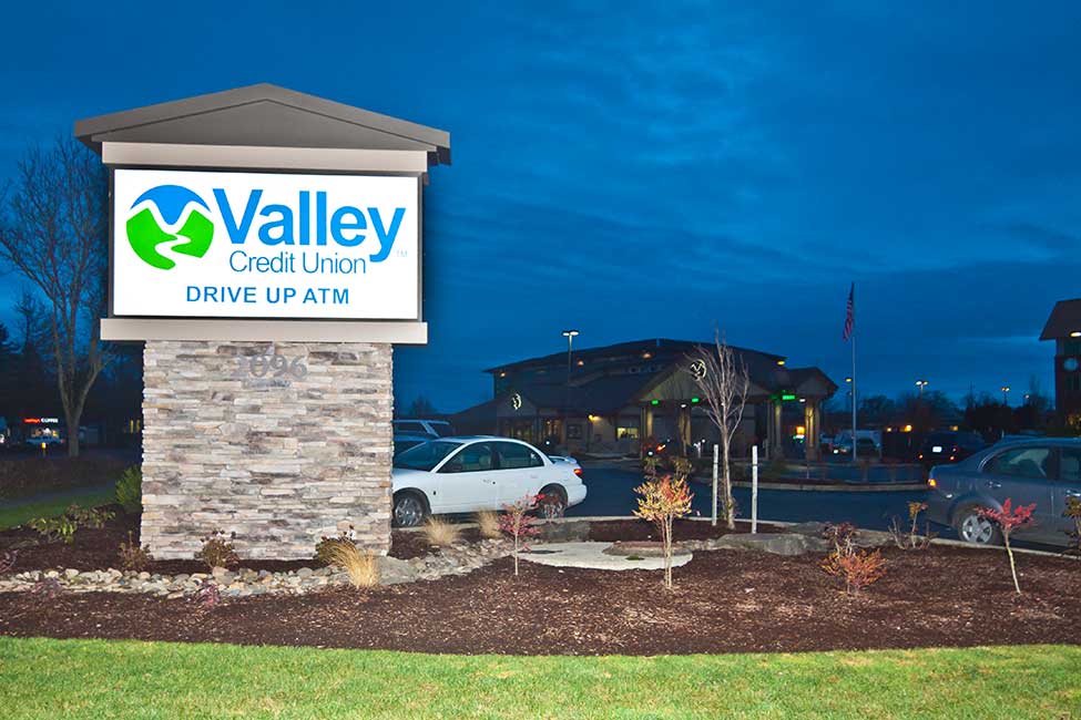 Valley Credit Union Salem Sign Co., Inc.