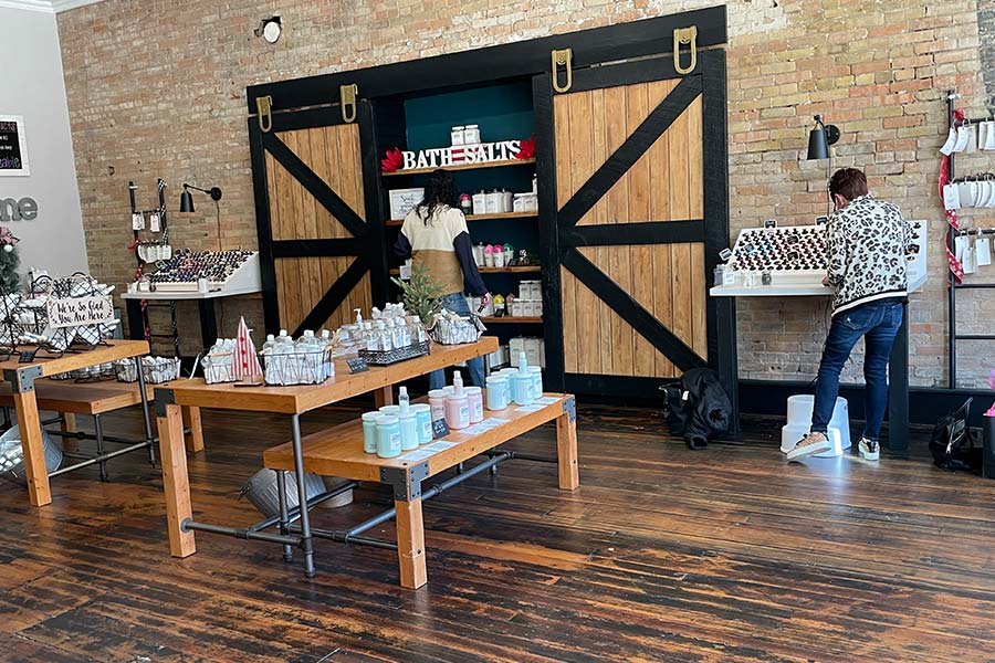 The Bath Pub Salina 2020