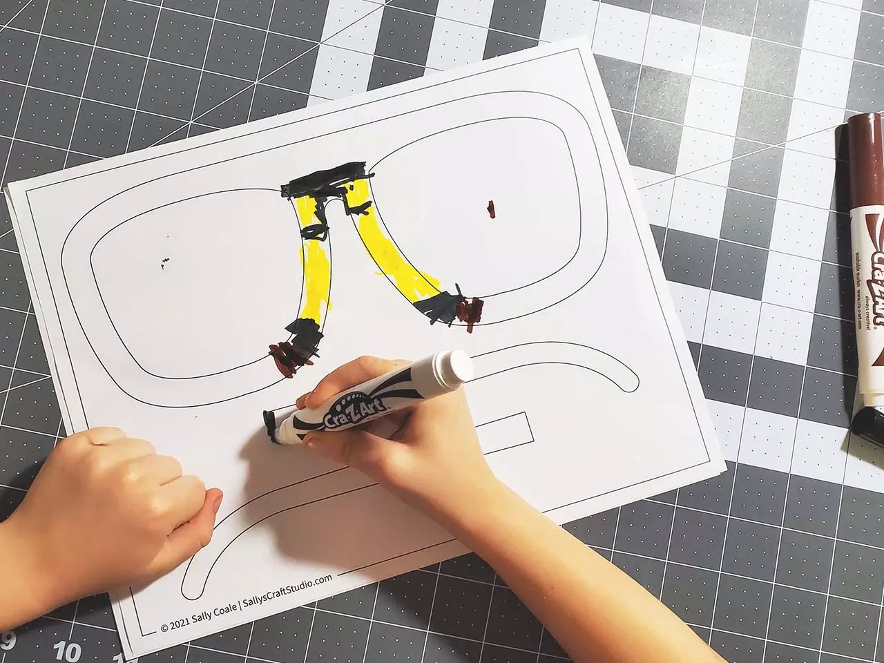 Fun Glasses Craft with Free Glasses Templates