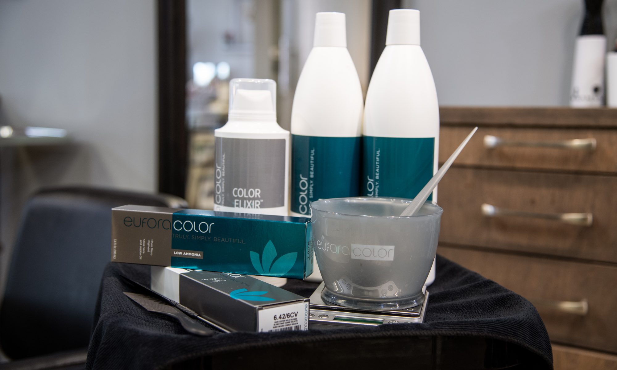 …Hair Color Salon HALO