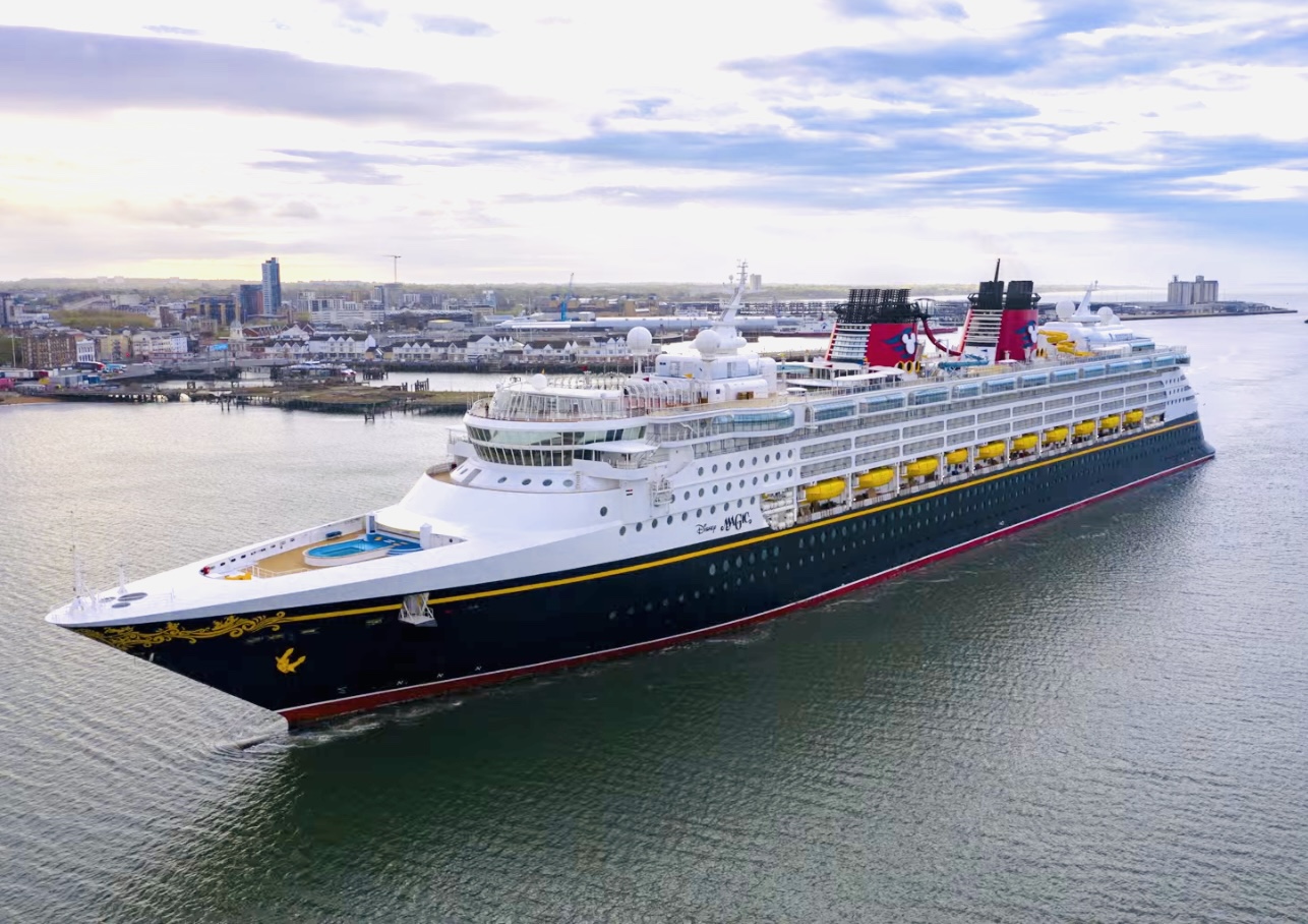 Disney Cruise Line Salon Mickey