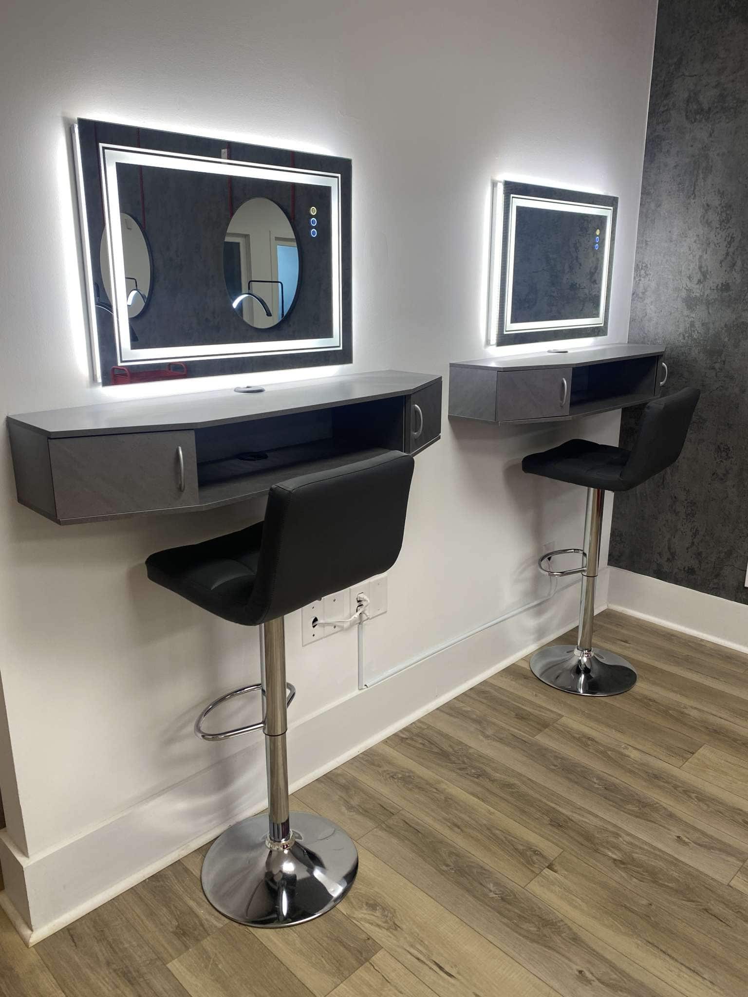 Luxury Booth Rental Salon Renter