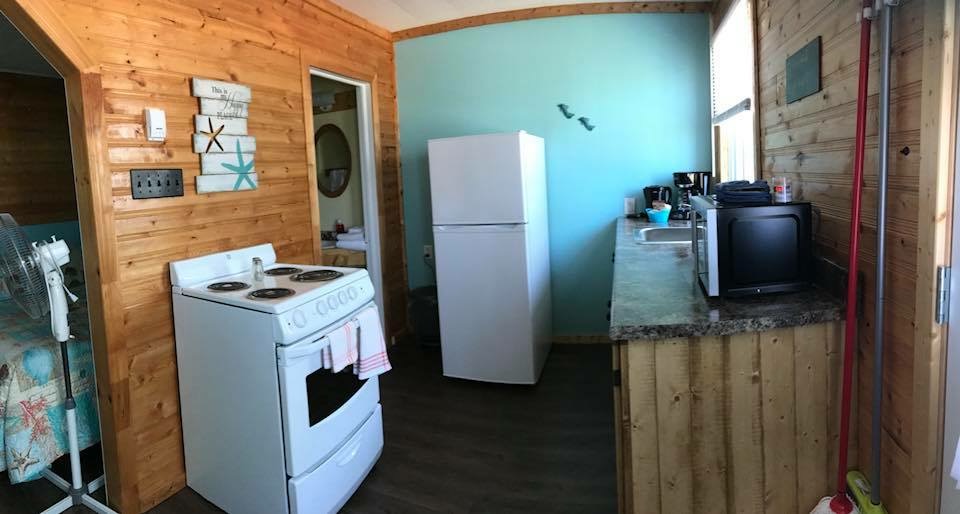 Cabin 9 Salty Bay Cabins Traytown, Newfoundland & Labrador