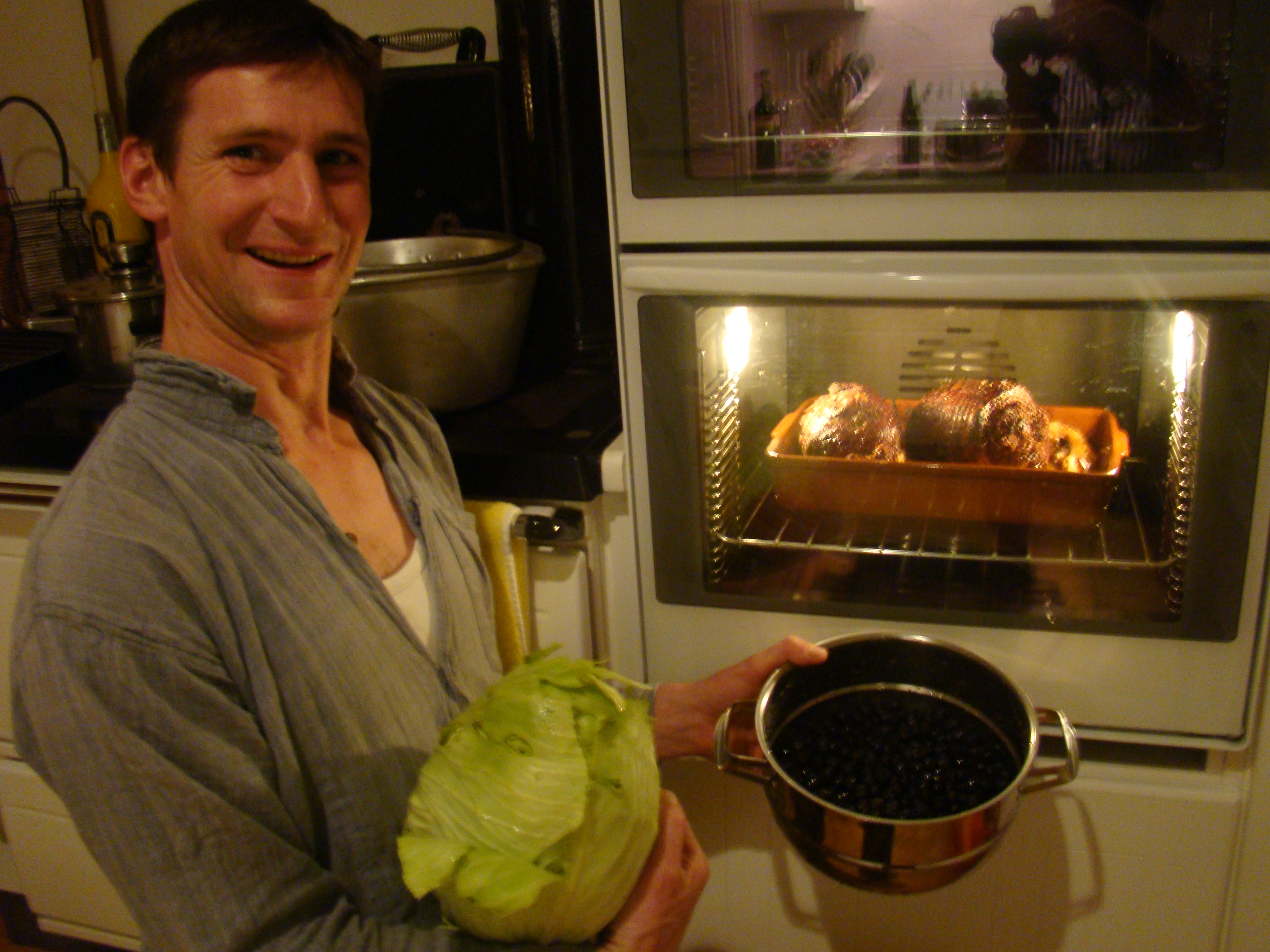 Yum Yum Pigs Bum, Cabbage and Potatoes.. Salvage Sisters