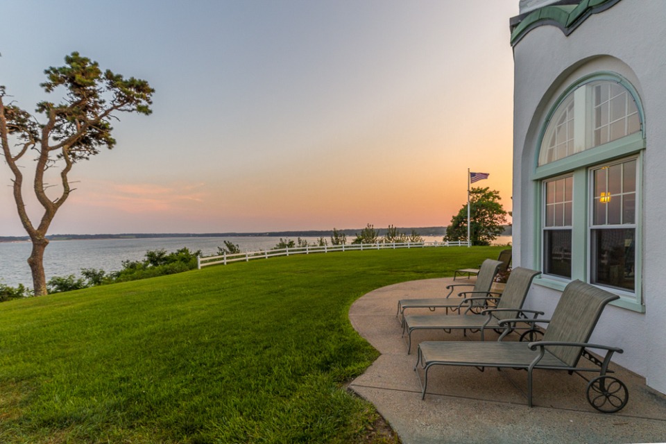 9 NotSoTypical Cape Cod Wedding Venues Samantha M Photo