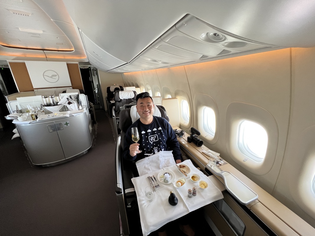 Lufthansa First Class 747 8