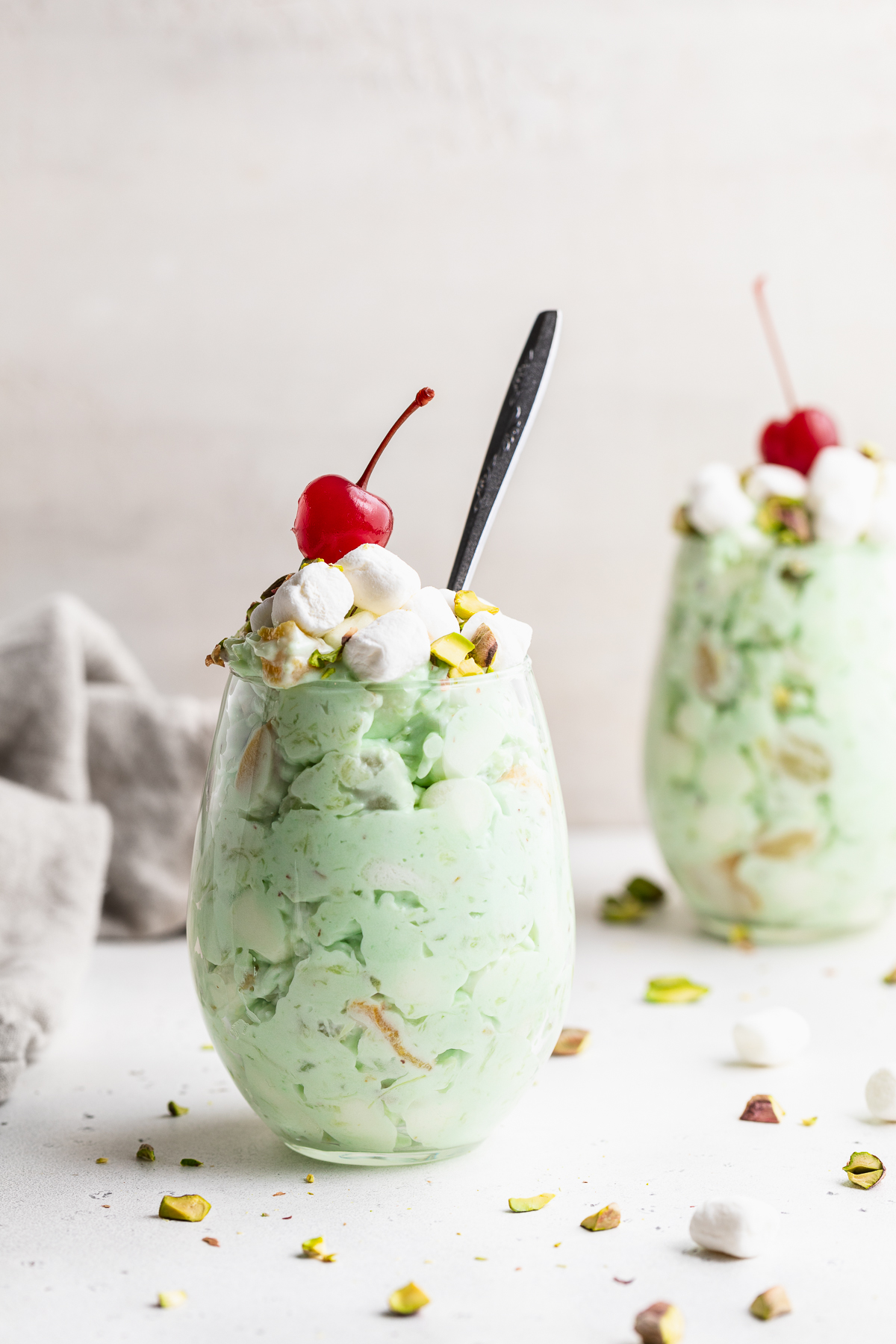 Mom's BEST Watergate Salad