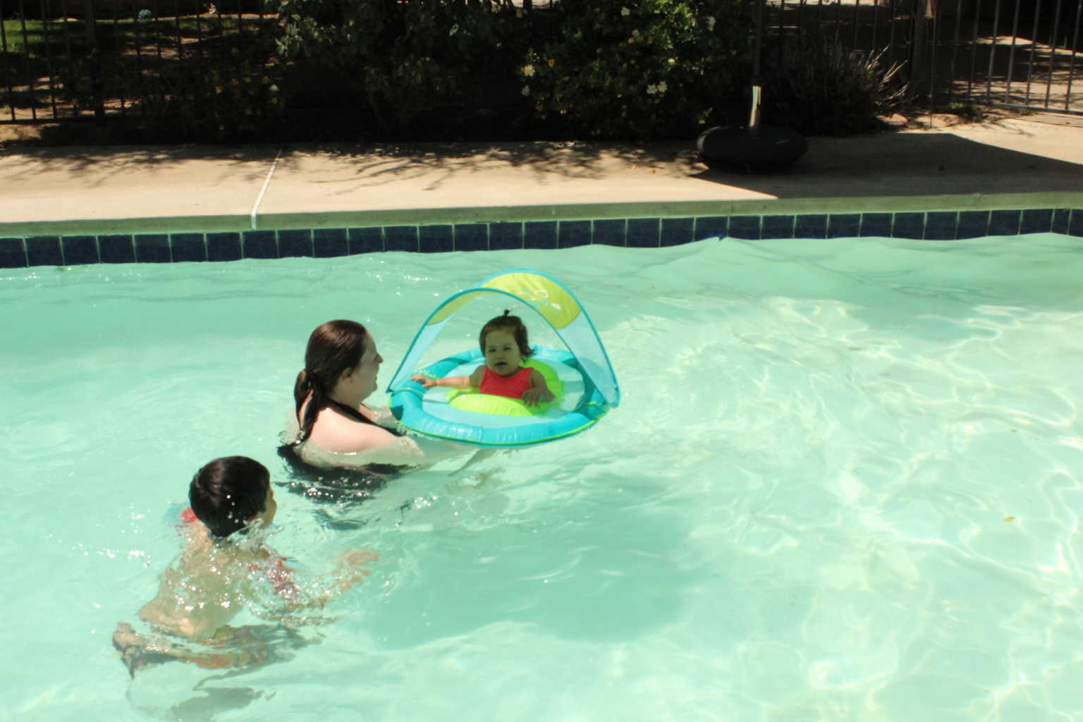 Making Toddler Swimming Fun