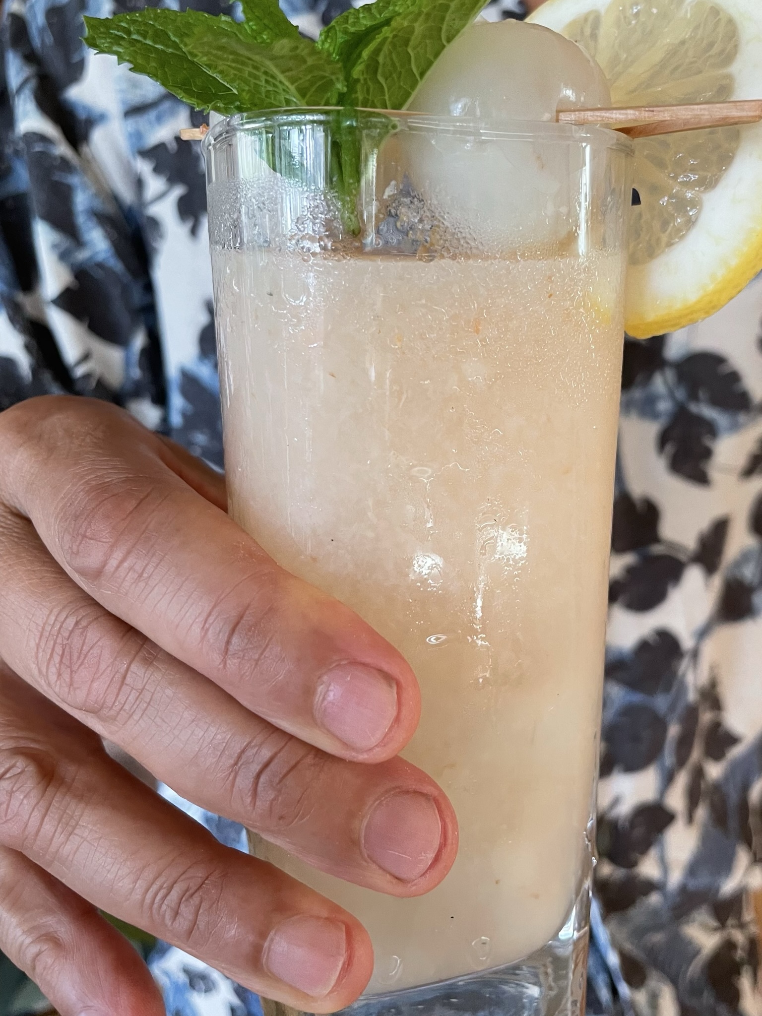 REFRESHING LYCHEE LEMONADE sammywongskitchen