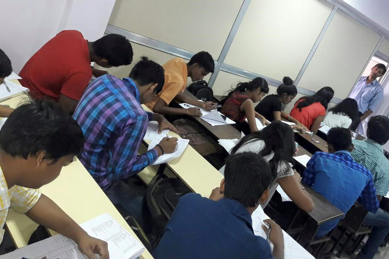Coaching Classes in Charkop Kandivali Science & Commerce Classes in