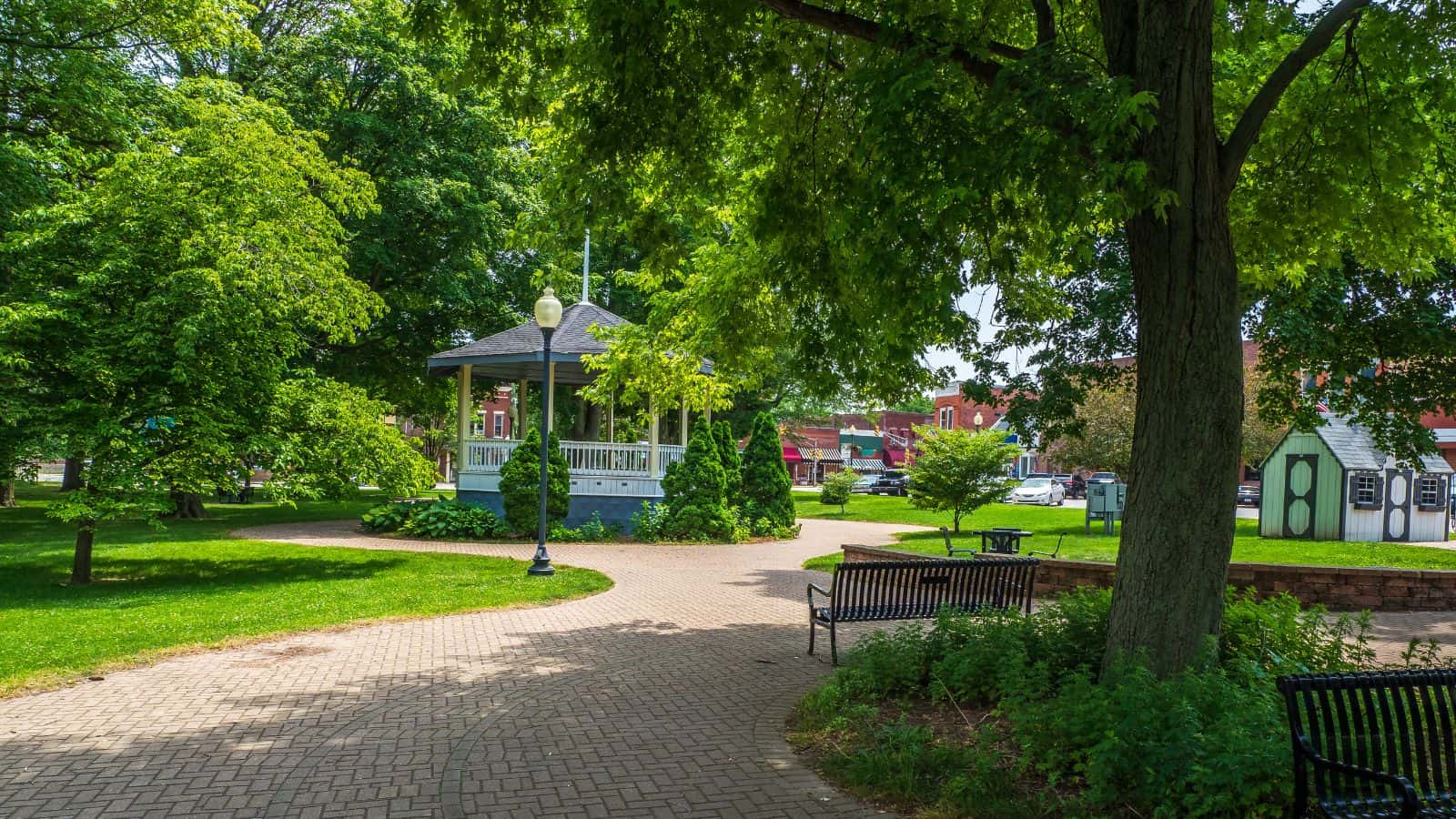 15 Captivating Indiana Vacation Spots for Travel Enthusiasts