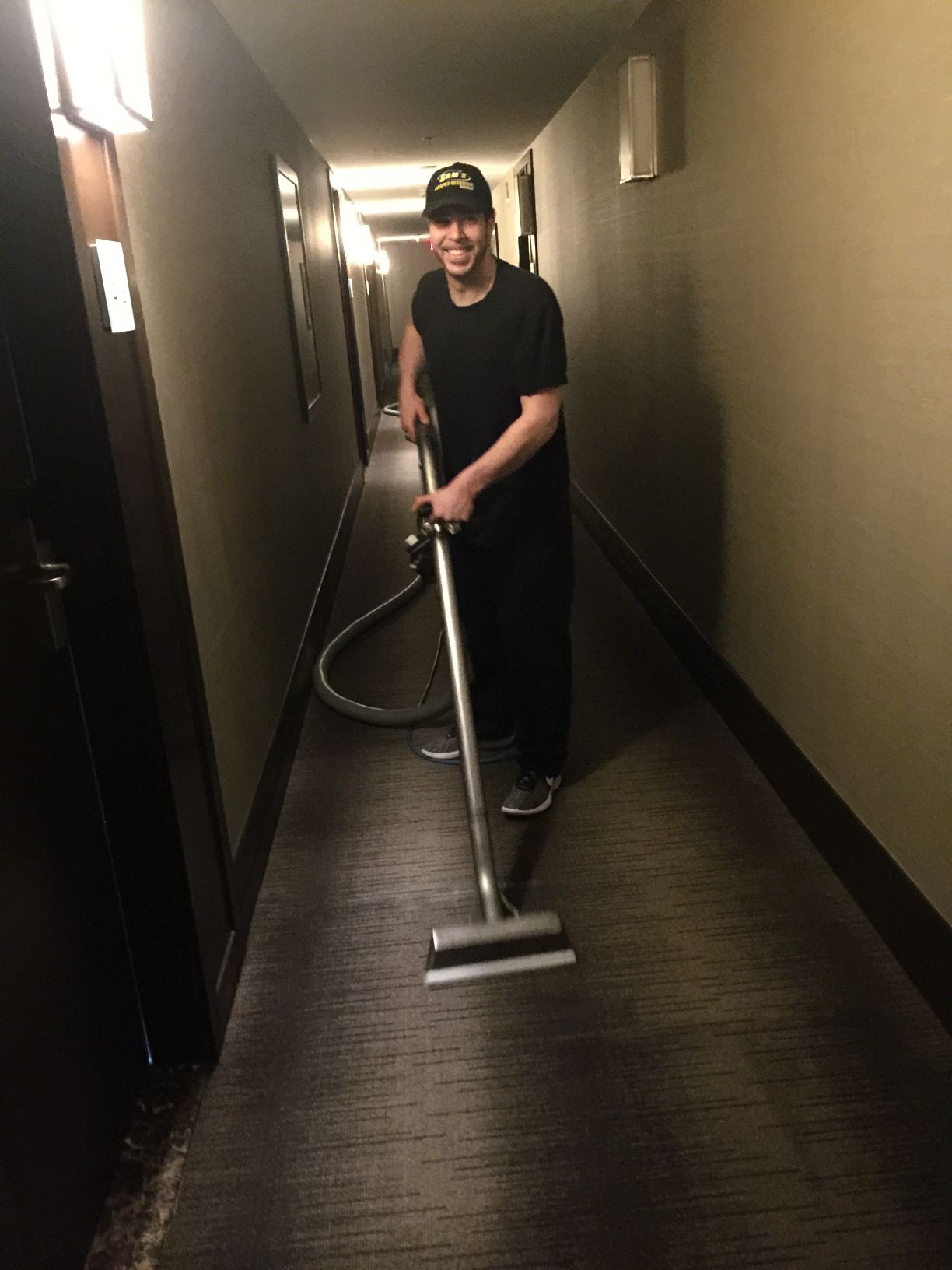 About Sam's Carpet & Upholstery Cleaning Carpet Cleaning Barrie, ON