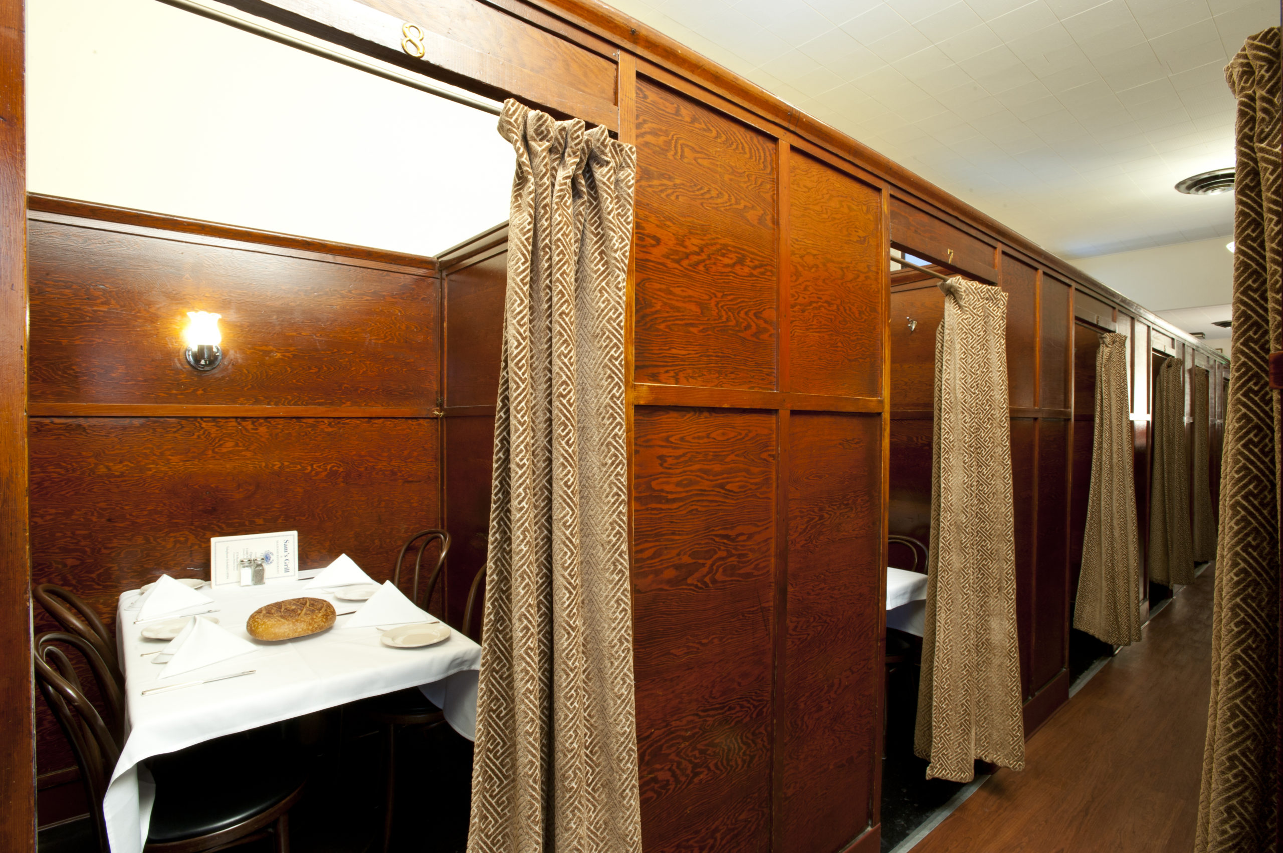 Sam's Grill Fresh Seafood Restaurant San Francisco Outdoor dining