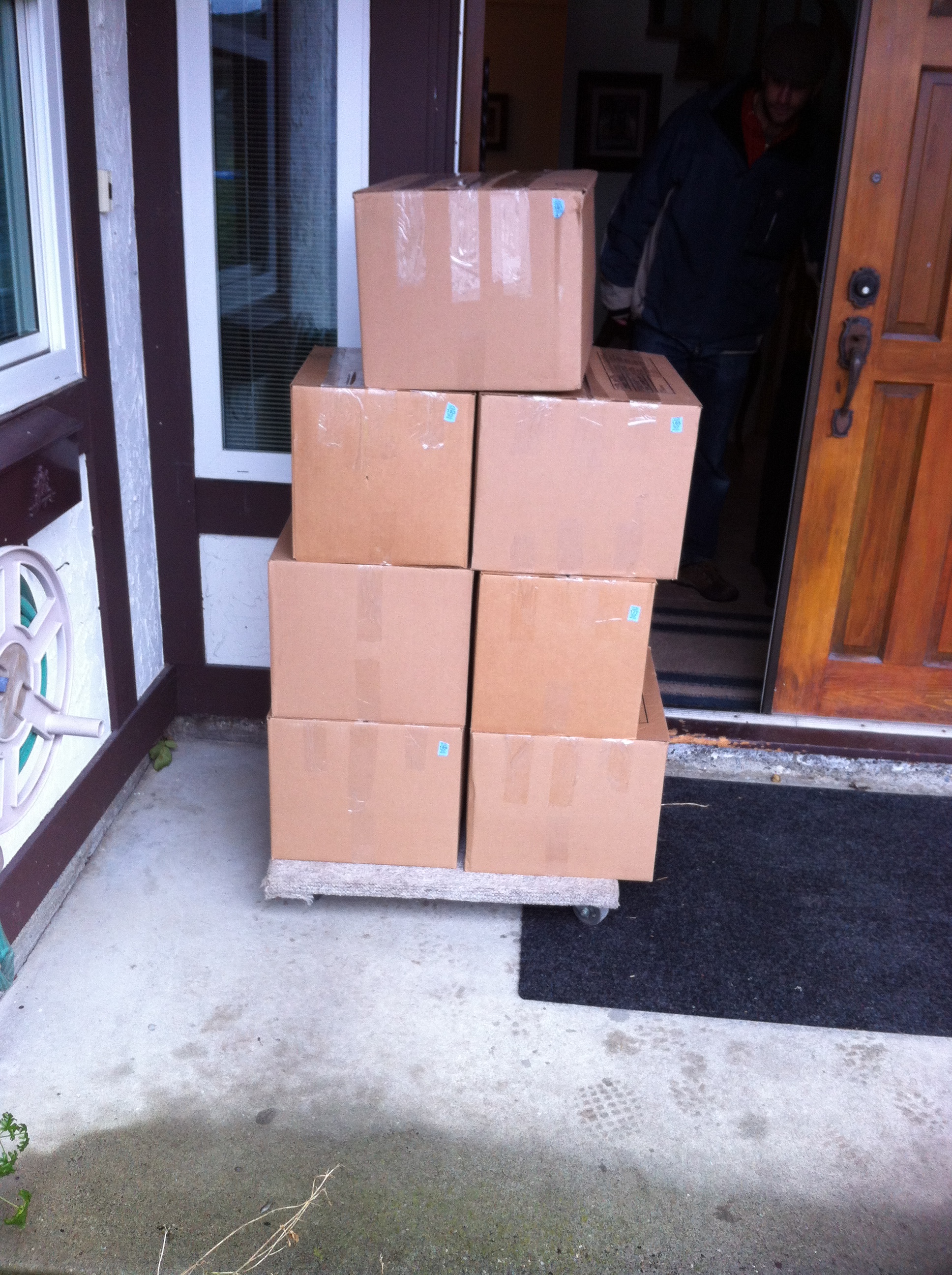 Small Move from Downtown Vancouver to East Vancouver Sam's Small