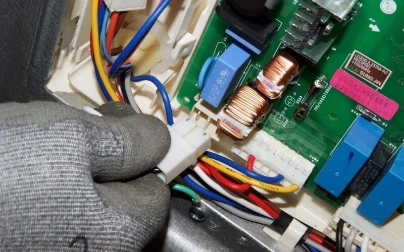 How To Fix Samsung Refrigerator Evaporator Fan Not Working (ANSWERED