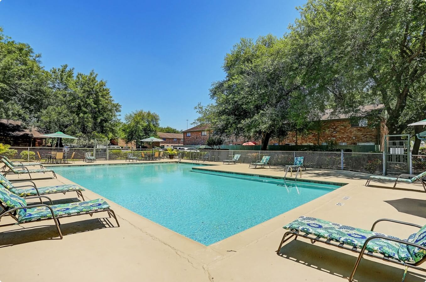 Gallery San Augustine Apartment