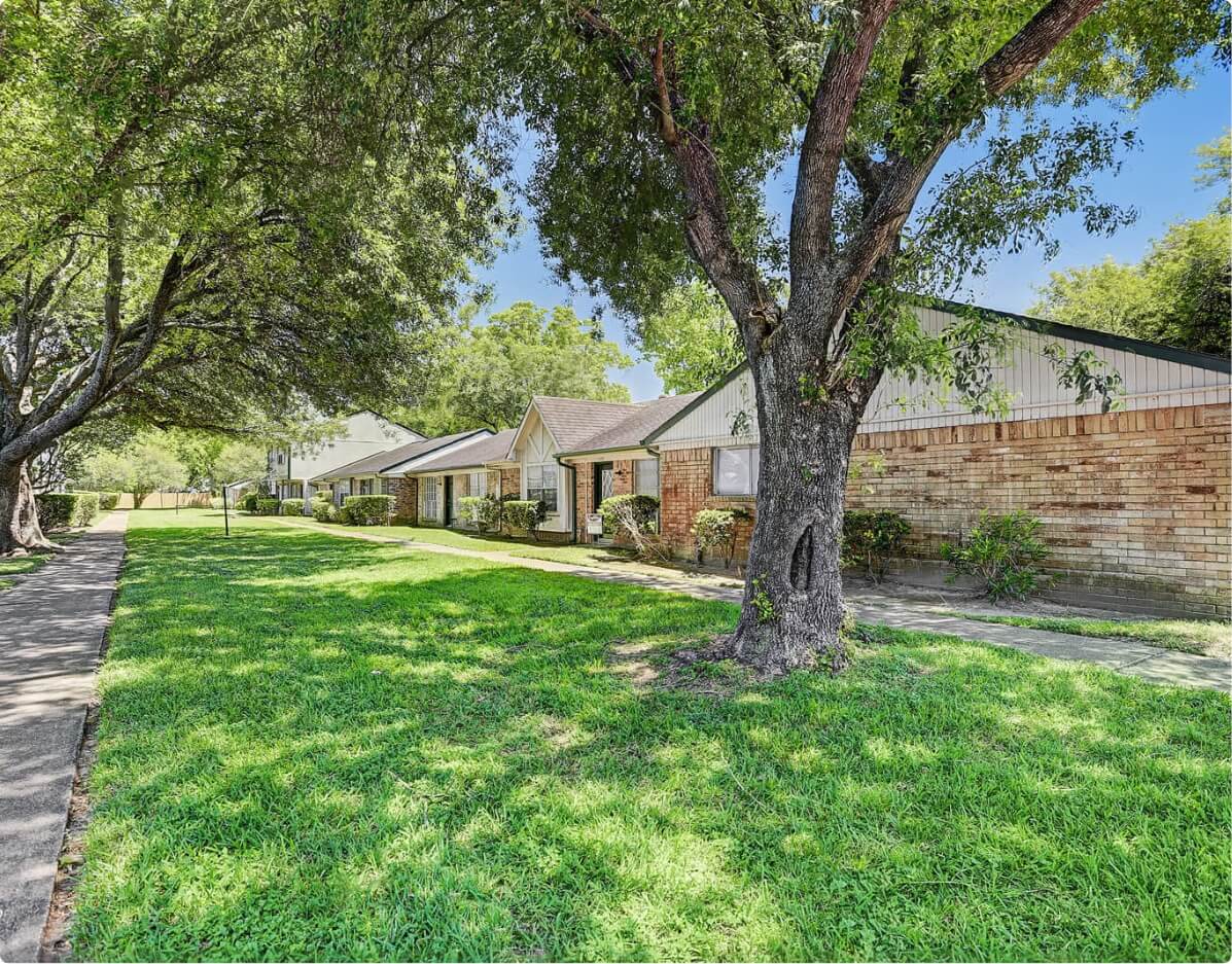 Gallery San Augustine Apartment