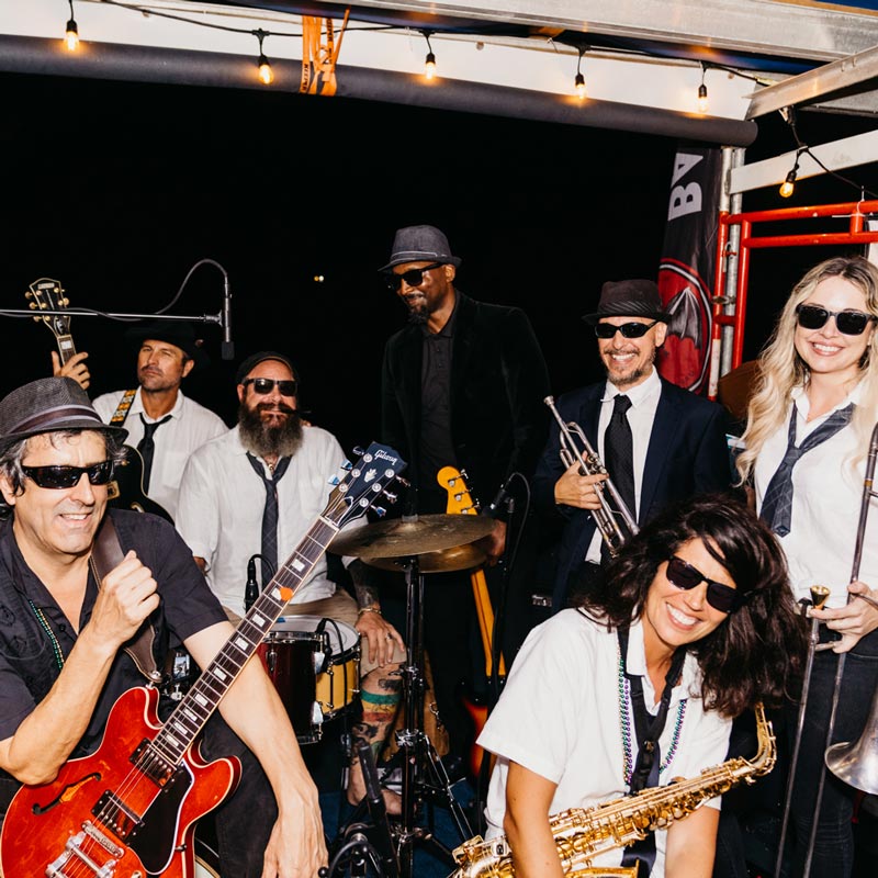 Gallery Sandbar Daiquiri Bar & Grill