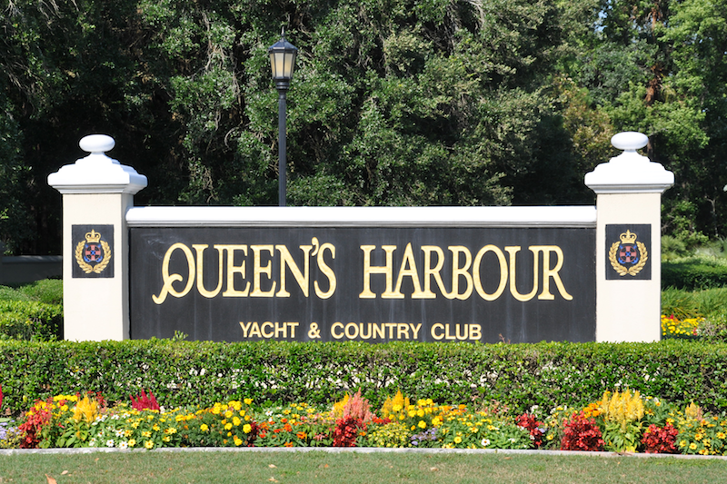 Queens Harbour in Jacksonville Ideal for Boaters & Golfers