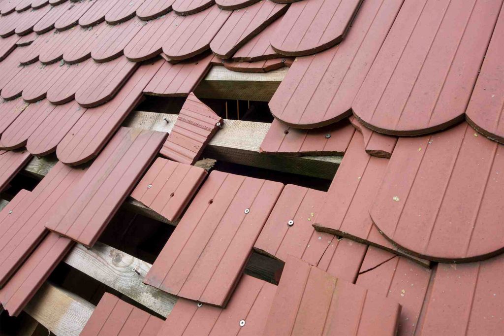 How are roofs replaced? San Diego Roofing