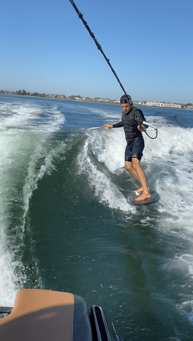 Best WakeSurfing and Wakeboarding Boat to Rent in San Diego San Diego