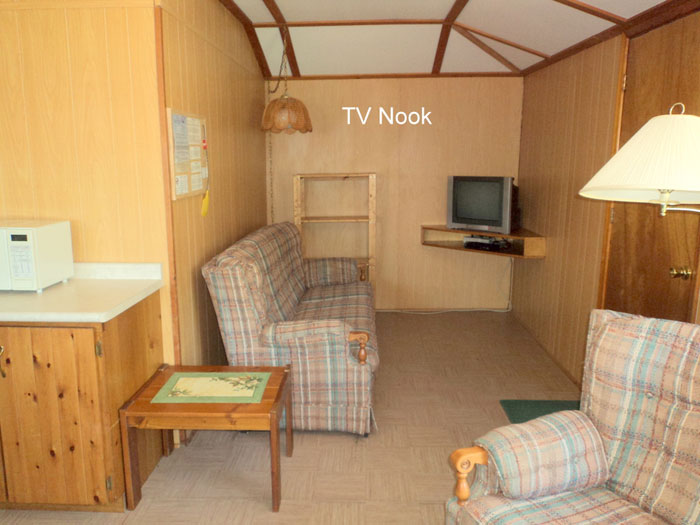 Cottage 8 Sandy Beach Trailer Court