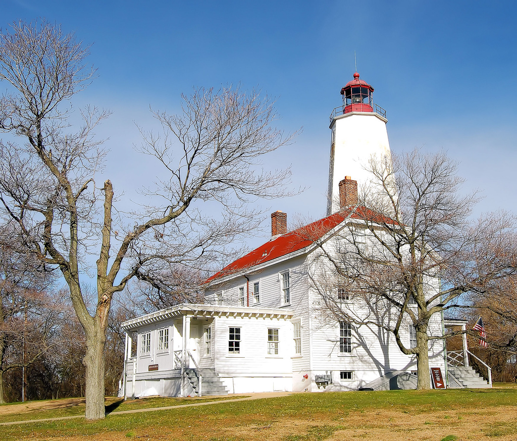 Summer Rental in Sandy Hook Photos