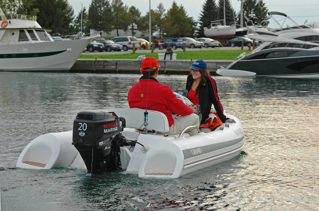 G340EF Sandy Hook Yacht Sales