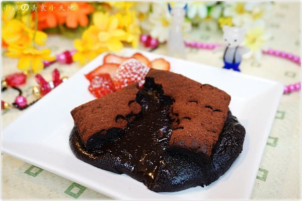 『台中媛仔の店。團購宅配美食』火山爆發了?! 一觸即發爆漿熔岩巧克力蛋糕，融化你我的心…
