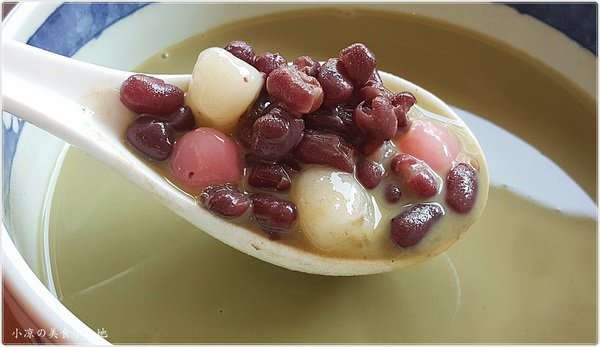 『台中。南區』三圓古早味綠豆湯║台中甜湯推薦，抹茶控的最愛，抹茶紅豆小湯圓、鮮奶紅豆薏仁湯，涼夏古早味，午後的小確幸～（可外送）
