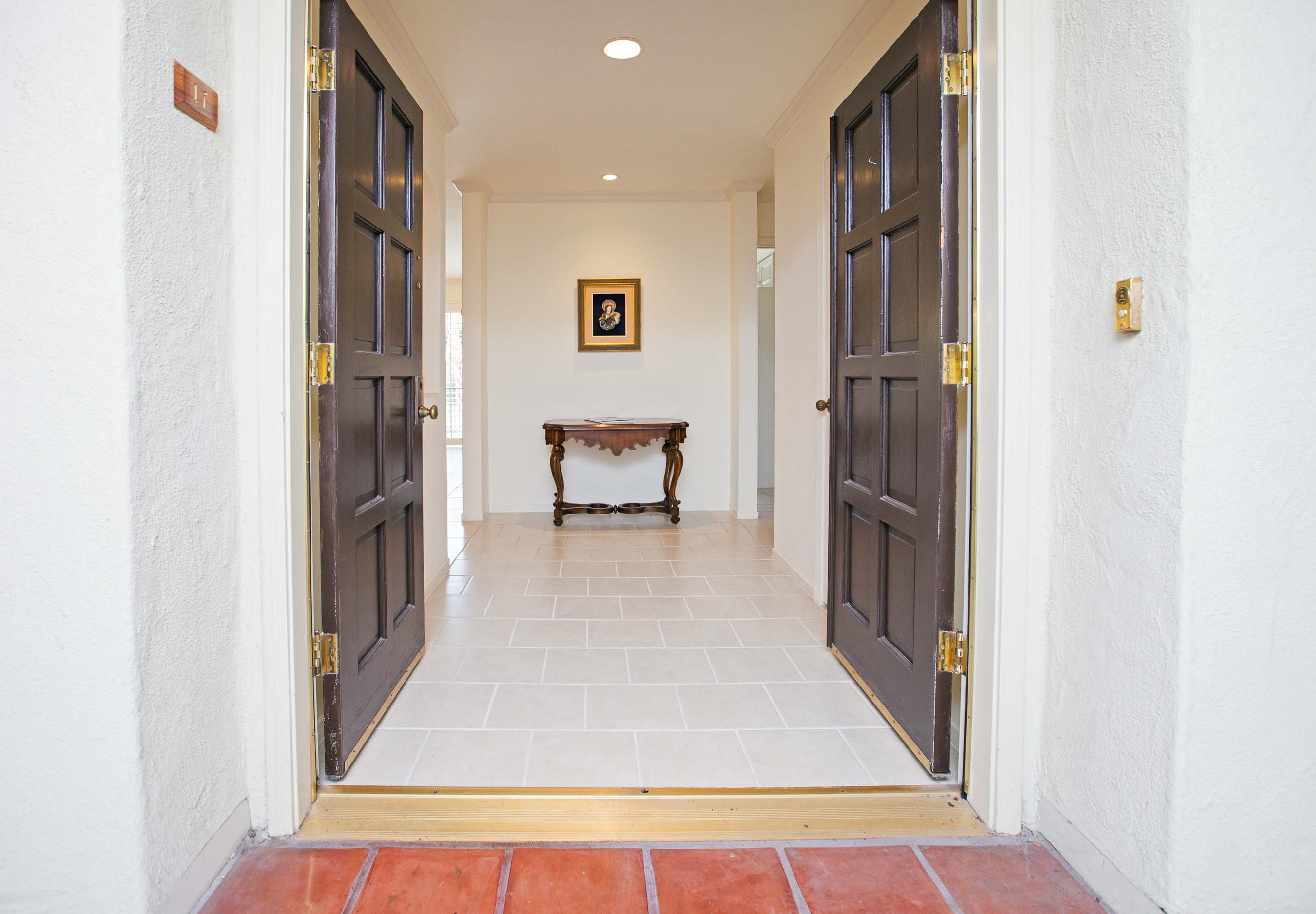 Santa Barbara Condo 2525 State Street Santa Barbara Montecito Real