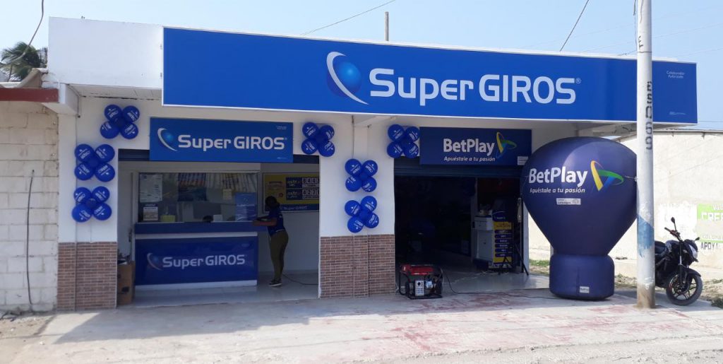 SuperGiros celebra 15 años siendo la empresa postal líder del país