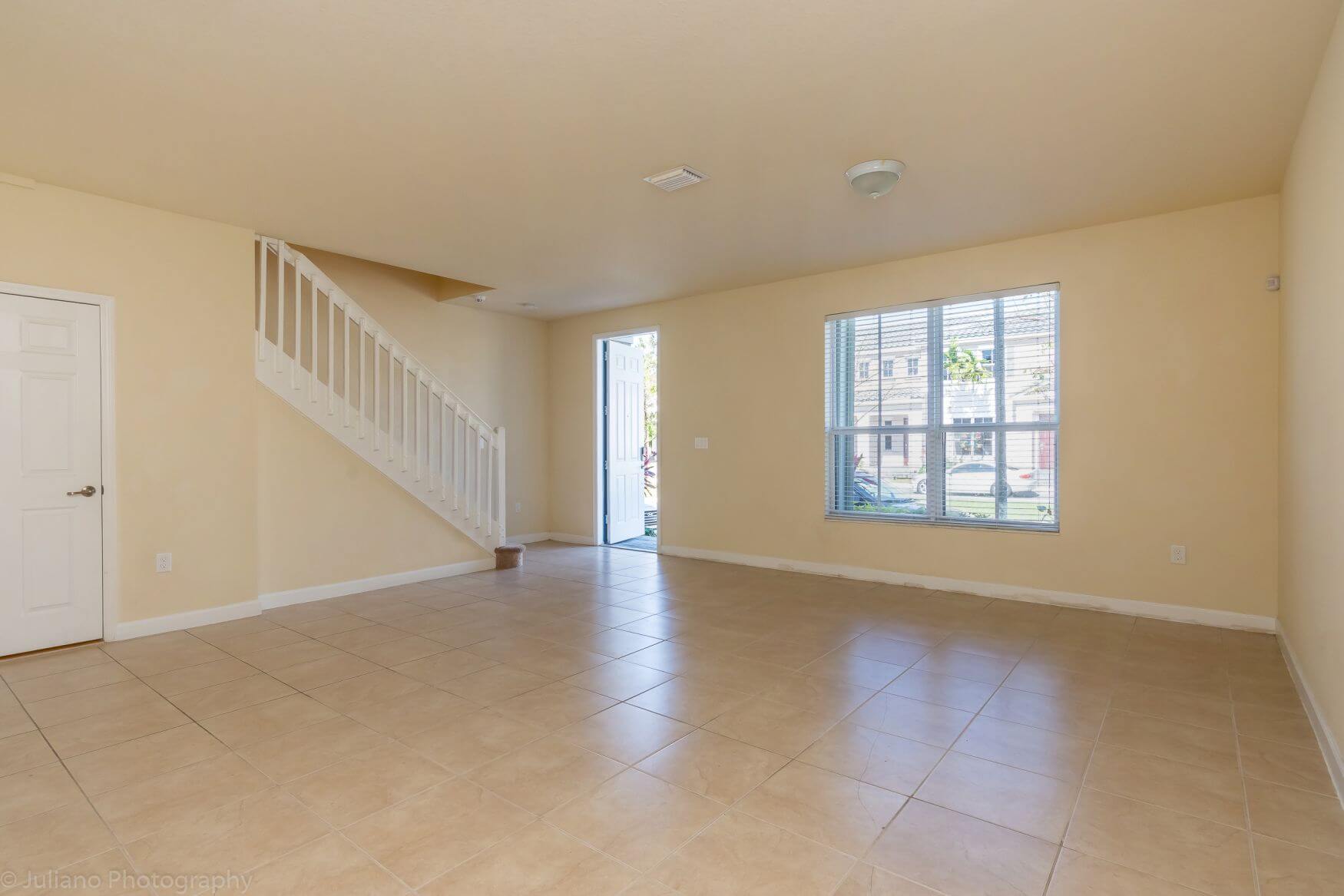 Kendall Square for sale Alhambra Santana Sales Group te ofrece un