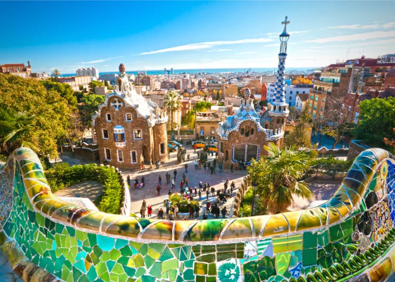 BEST TIME TO VISIT Barcelona for good weather, nightlife