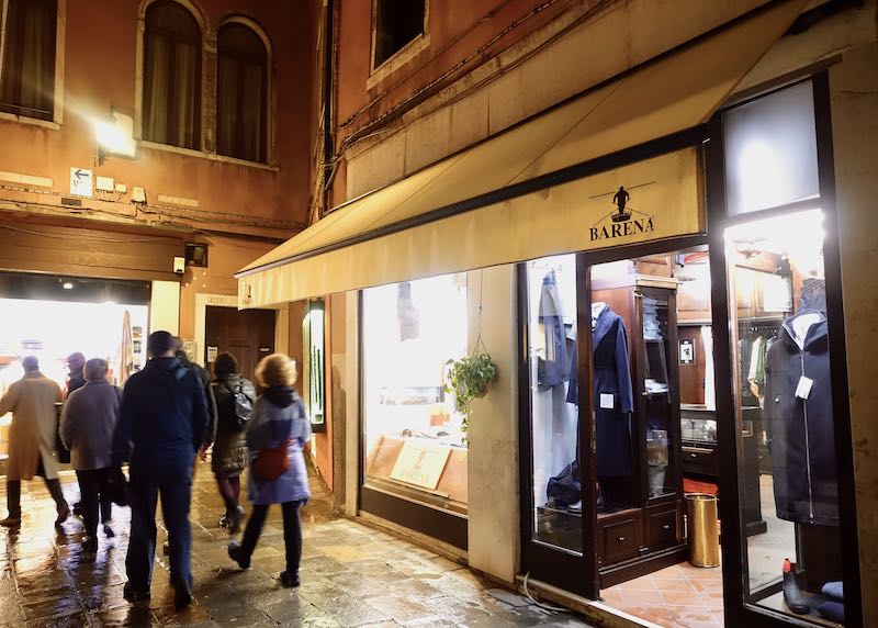 11 Best Shops and Markets in Venice