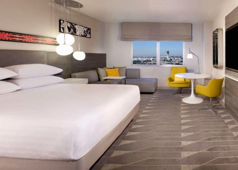 9 BEST HOTELS near LAX AIRPORT in Los Angeles