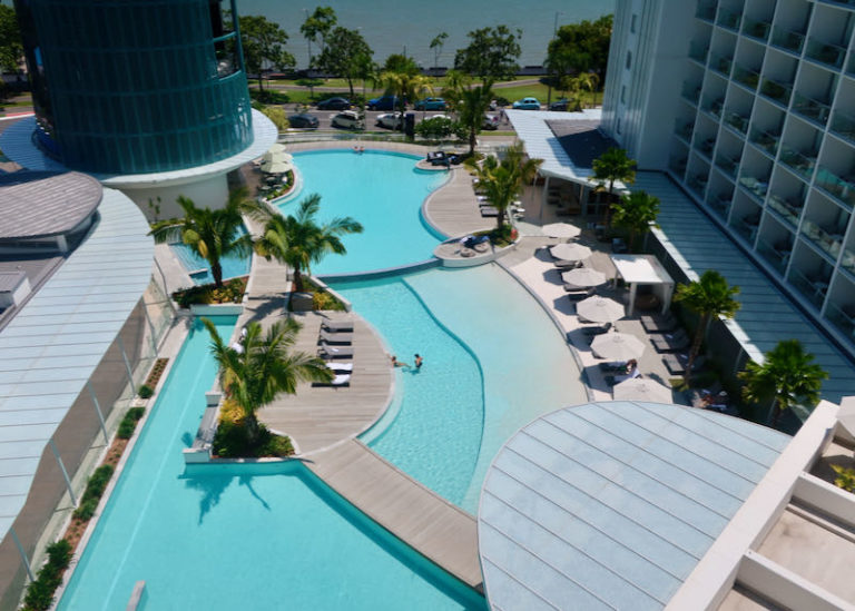 RILEY in Cairns Hotel Review with Photos