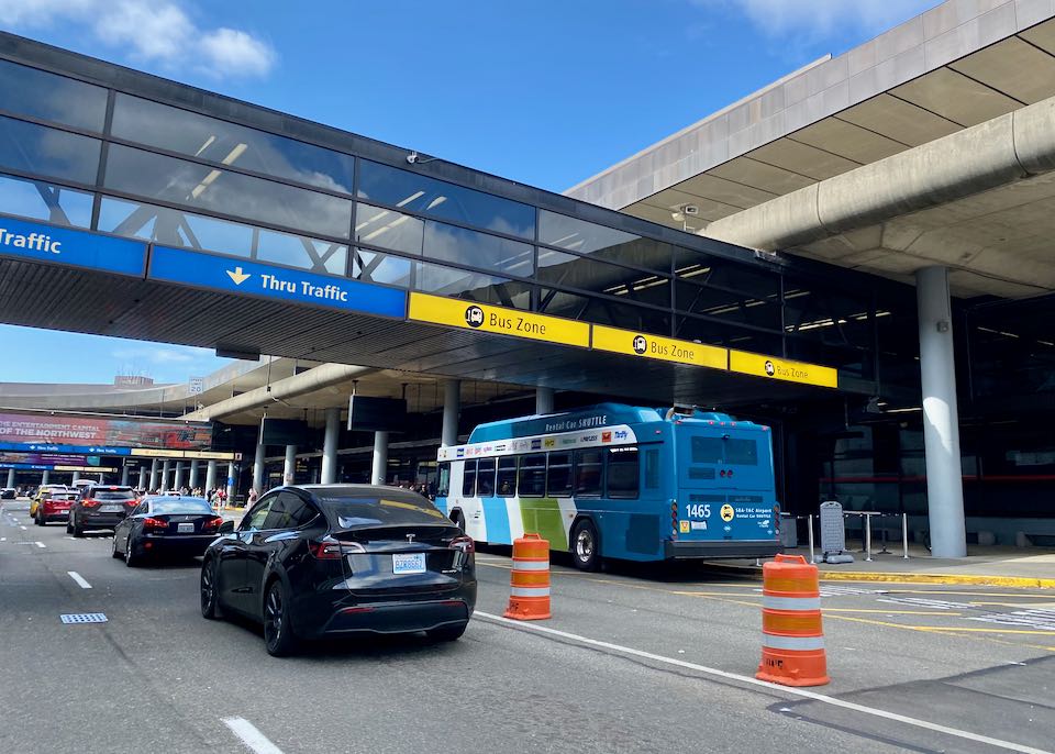 Car Rental at SEATTLE AIRPORT Where to get the free shuttle bus