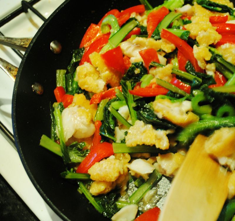 Capsicum, bok choi and fish stirfry recipe Saori Premium Japanese