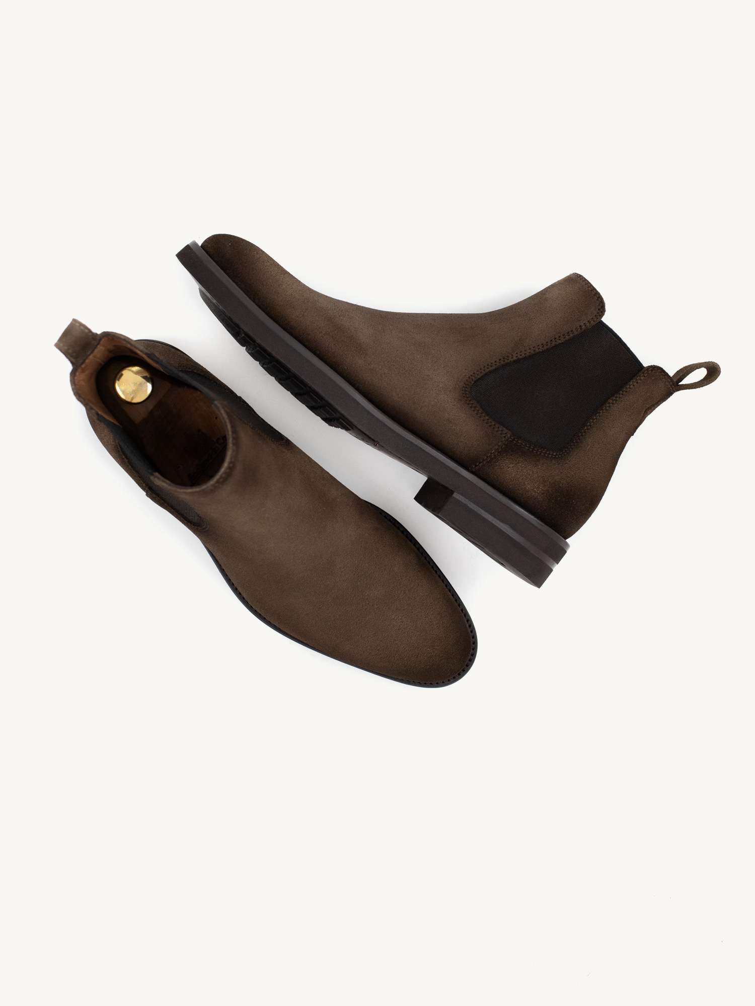 A men´s Black Chelsea Boot handcrafted in Portugal Sapataria do Carmo