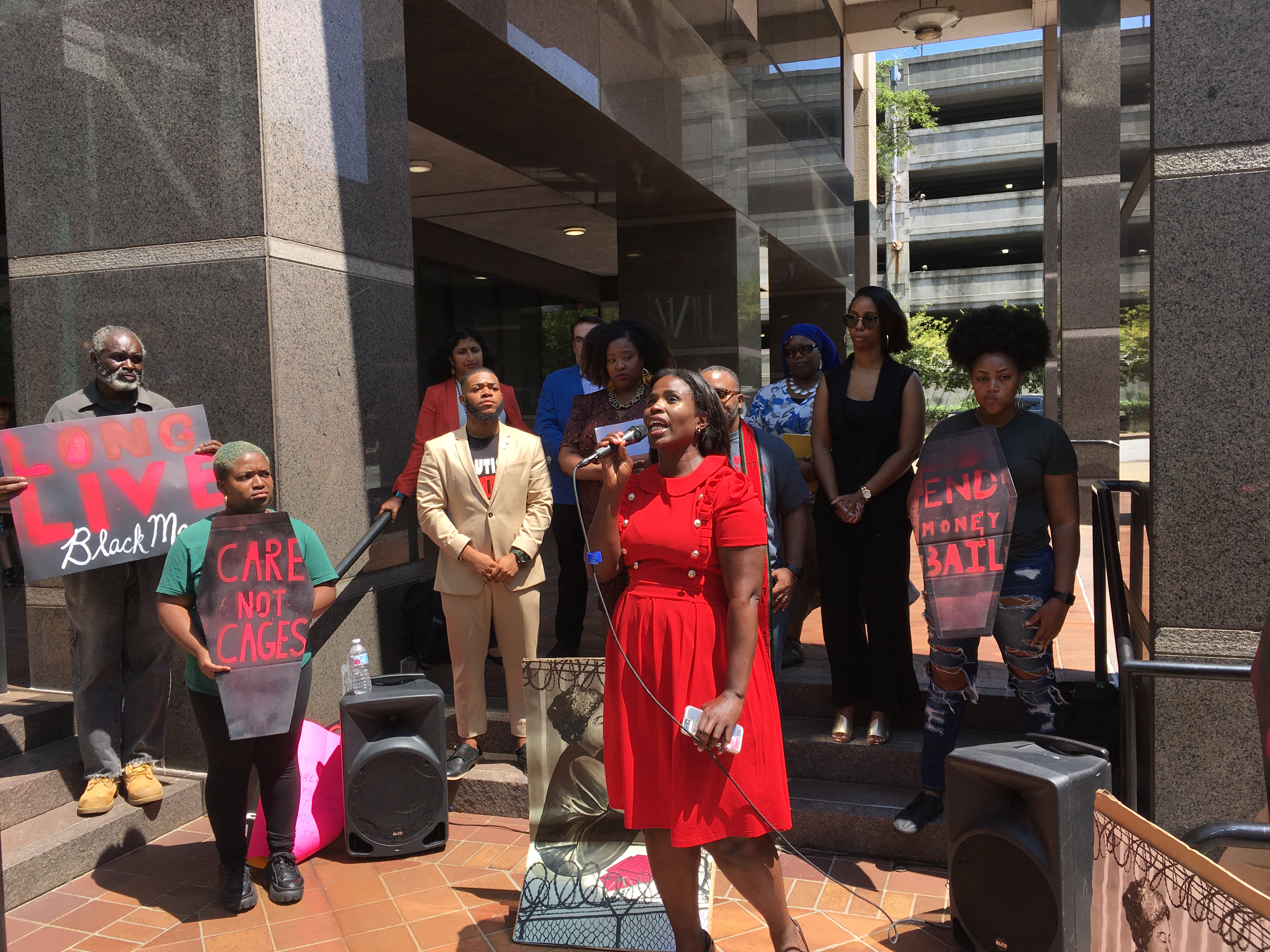 Decarceration activists bring message to Fulton County SaportaReport