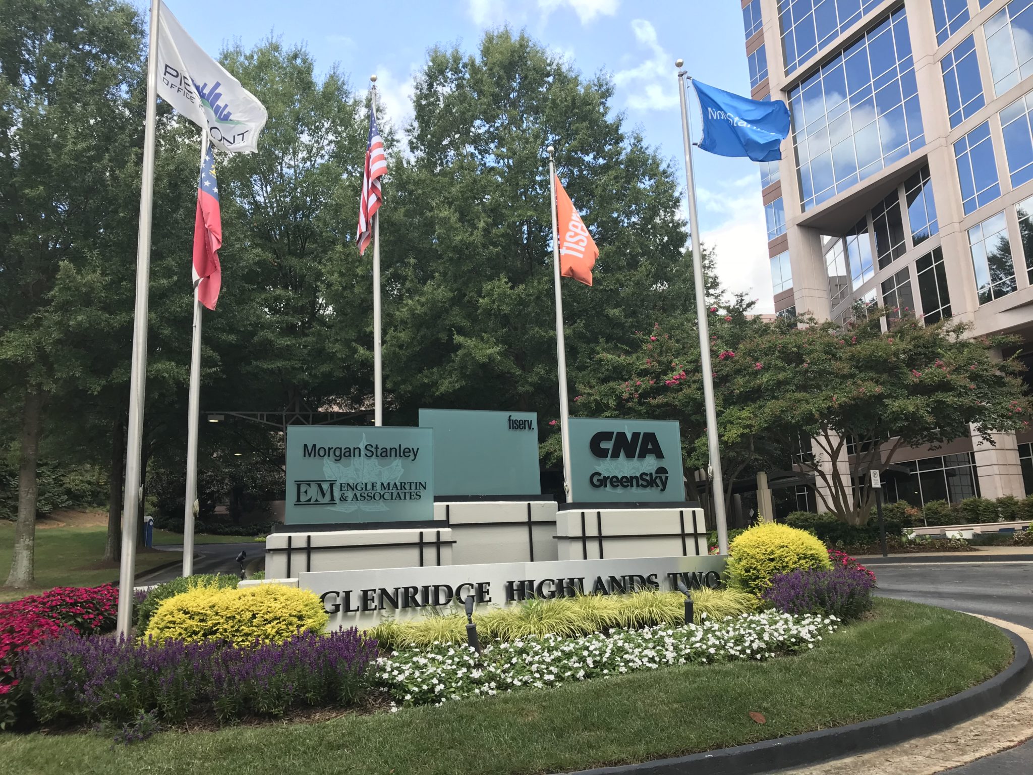 Deluxe Corp. cites sustainable values in new offices in Sandy Springs