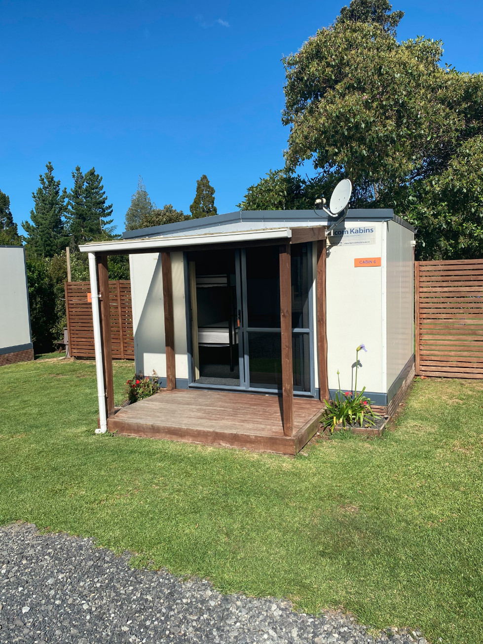 Cabins / Lodge Sapphire Springs