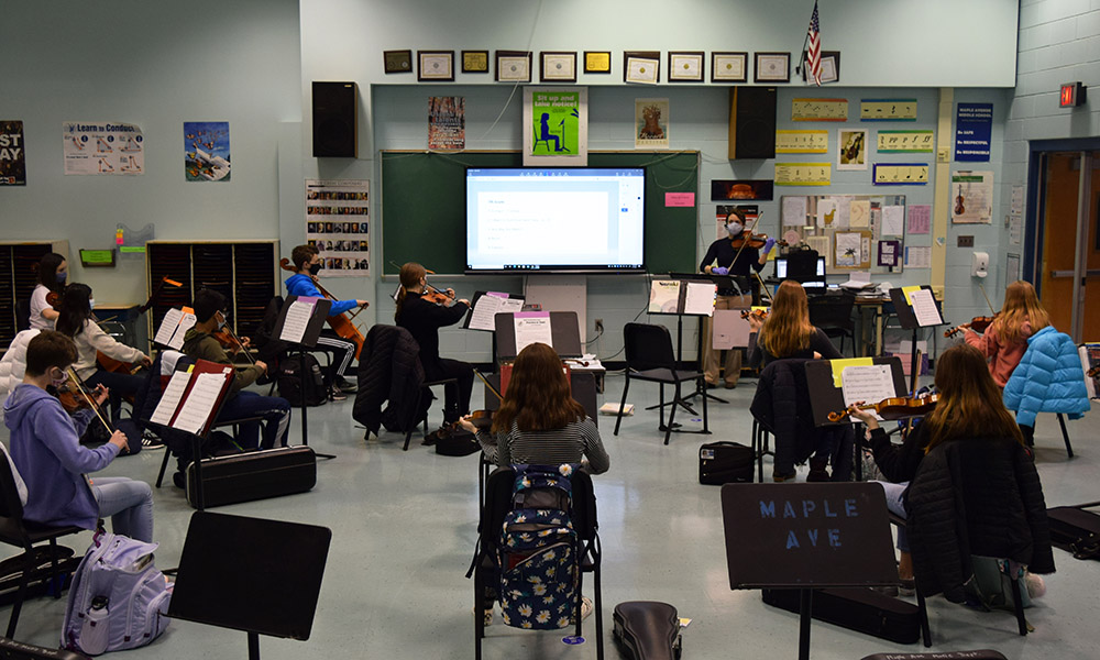 Saratoga Public School Students Taking Part in Monthlong