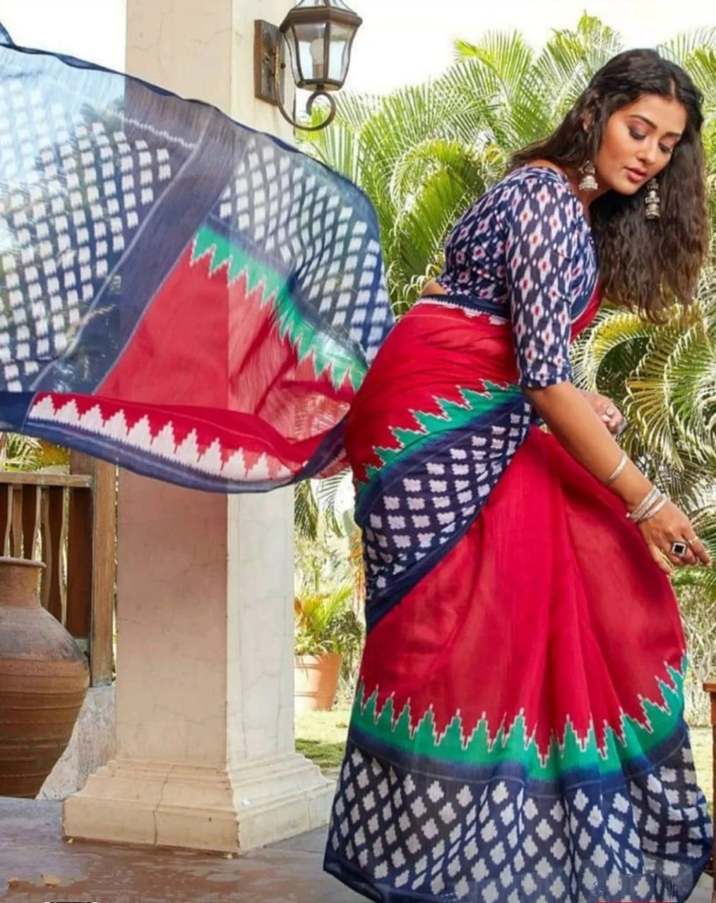 Buy Linen Sarees Below 1000 with Best Rates 01