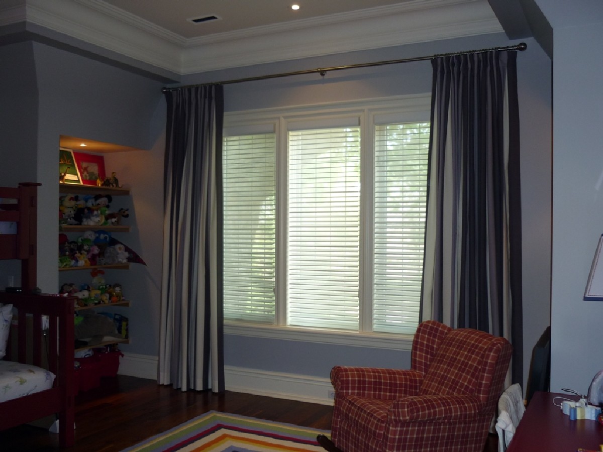 M. Residence Hogs Hollow, Toronto Toronto Custom Drapery & Window