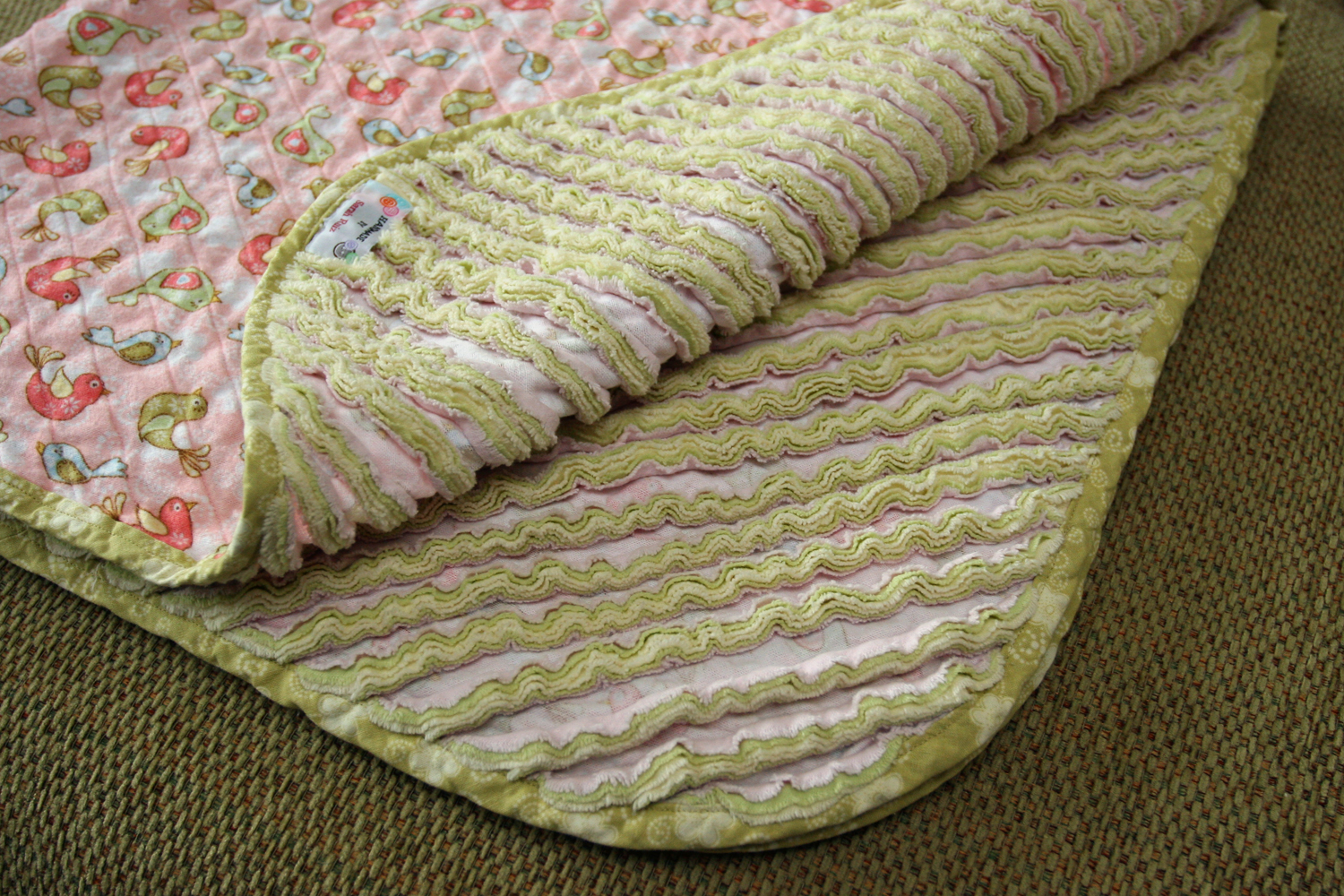 chenille rag quilt tutorial skullflowerartdrawings