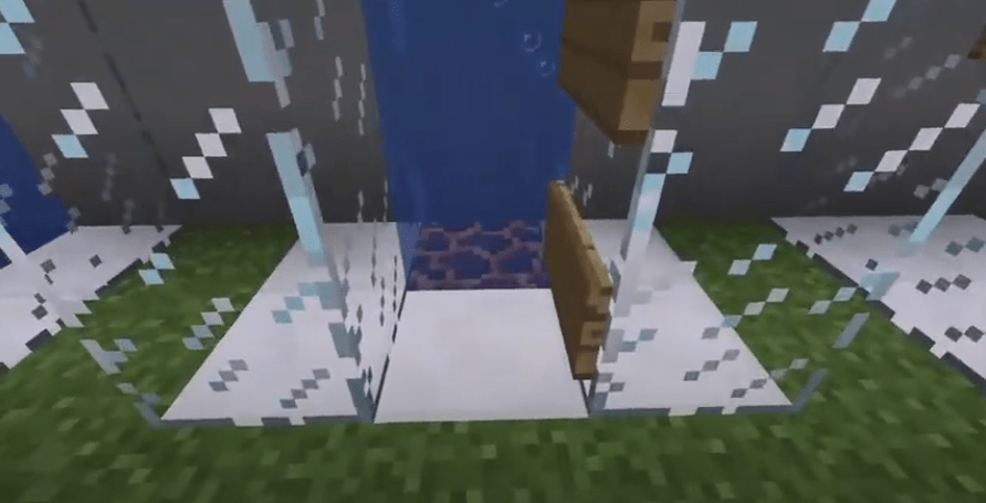 How to Make a Water Elevator in Minecraft?